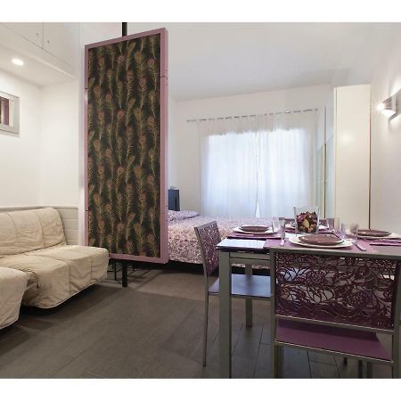 My Purple Apartment In The Center Of Rome Roma Exterior foto