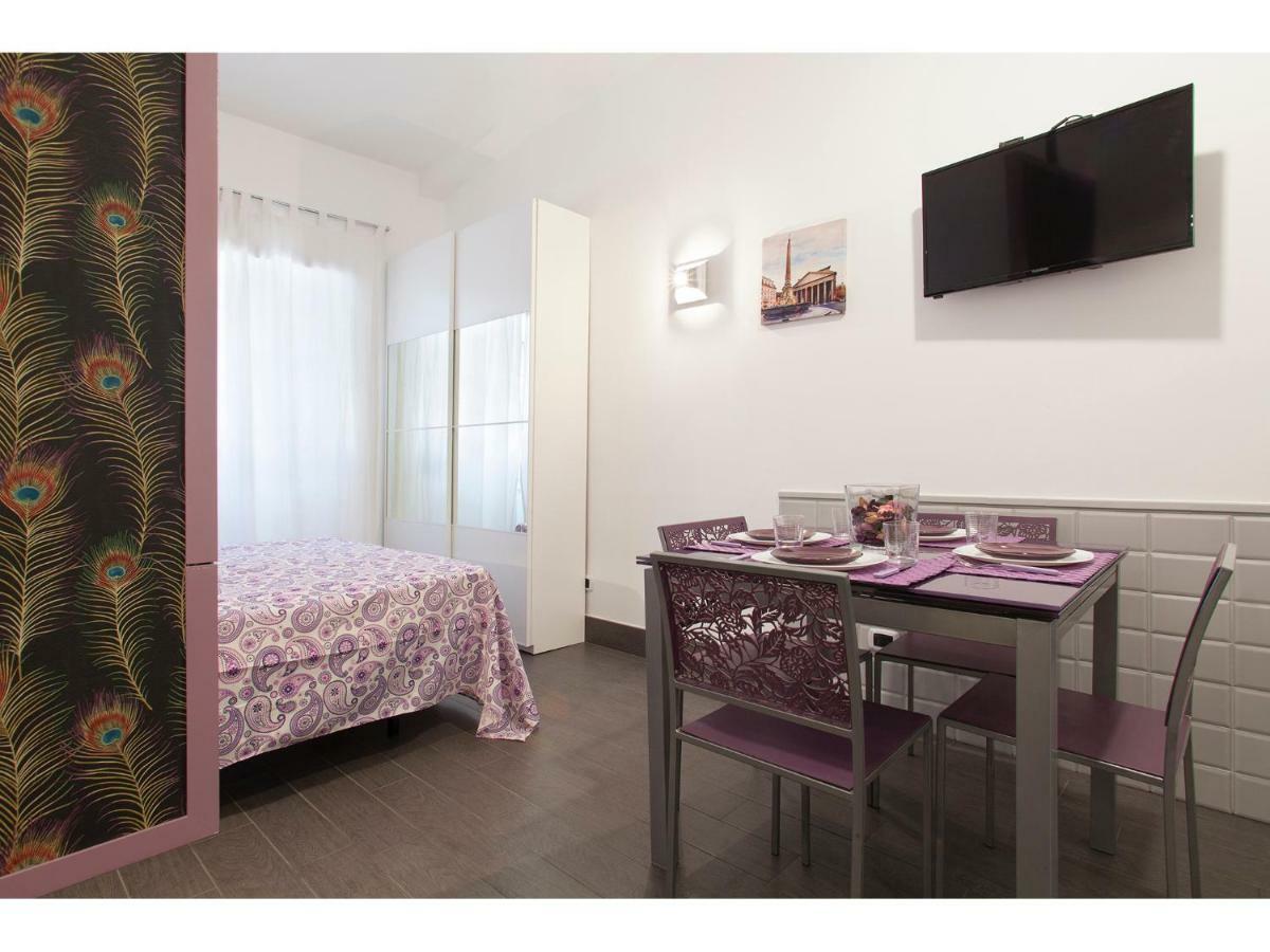 My Purple Apartment In The Center Of Rome Roma Exterior foto