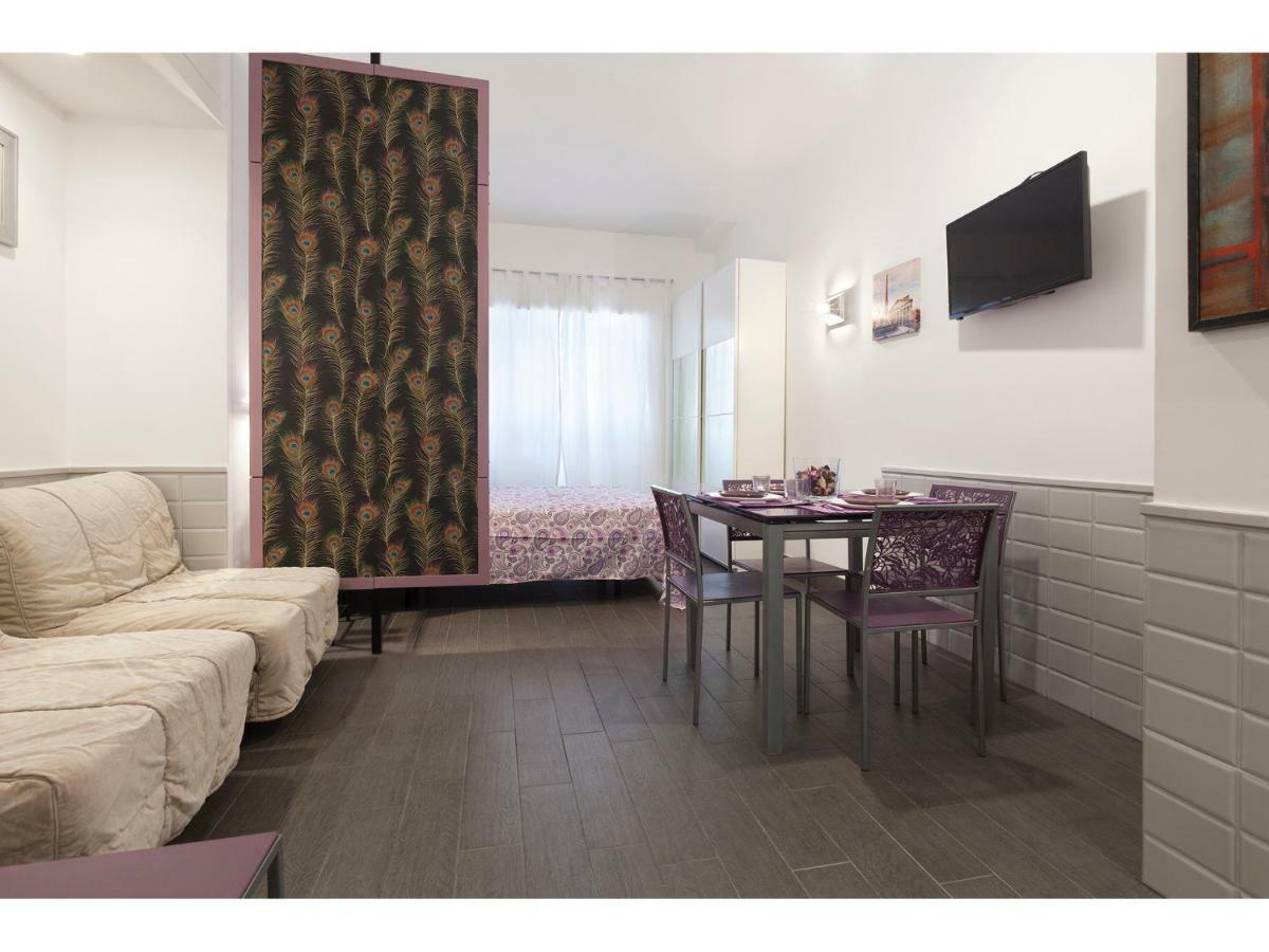 My Purple Apartment In The Center Of Rome Roma Exterior foto